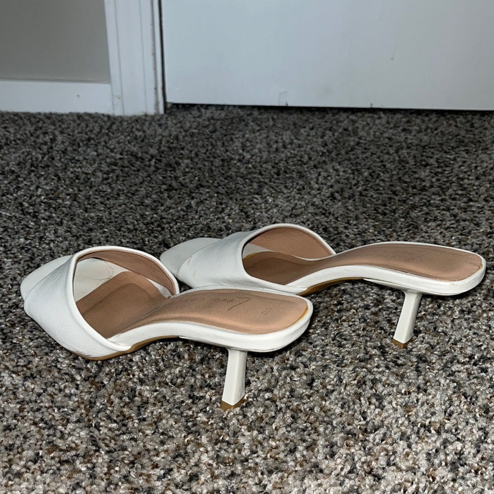 Trendy slipper heels